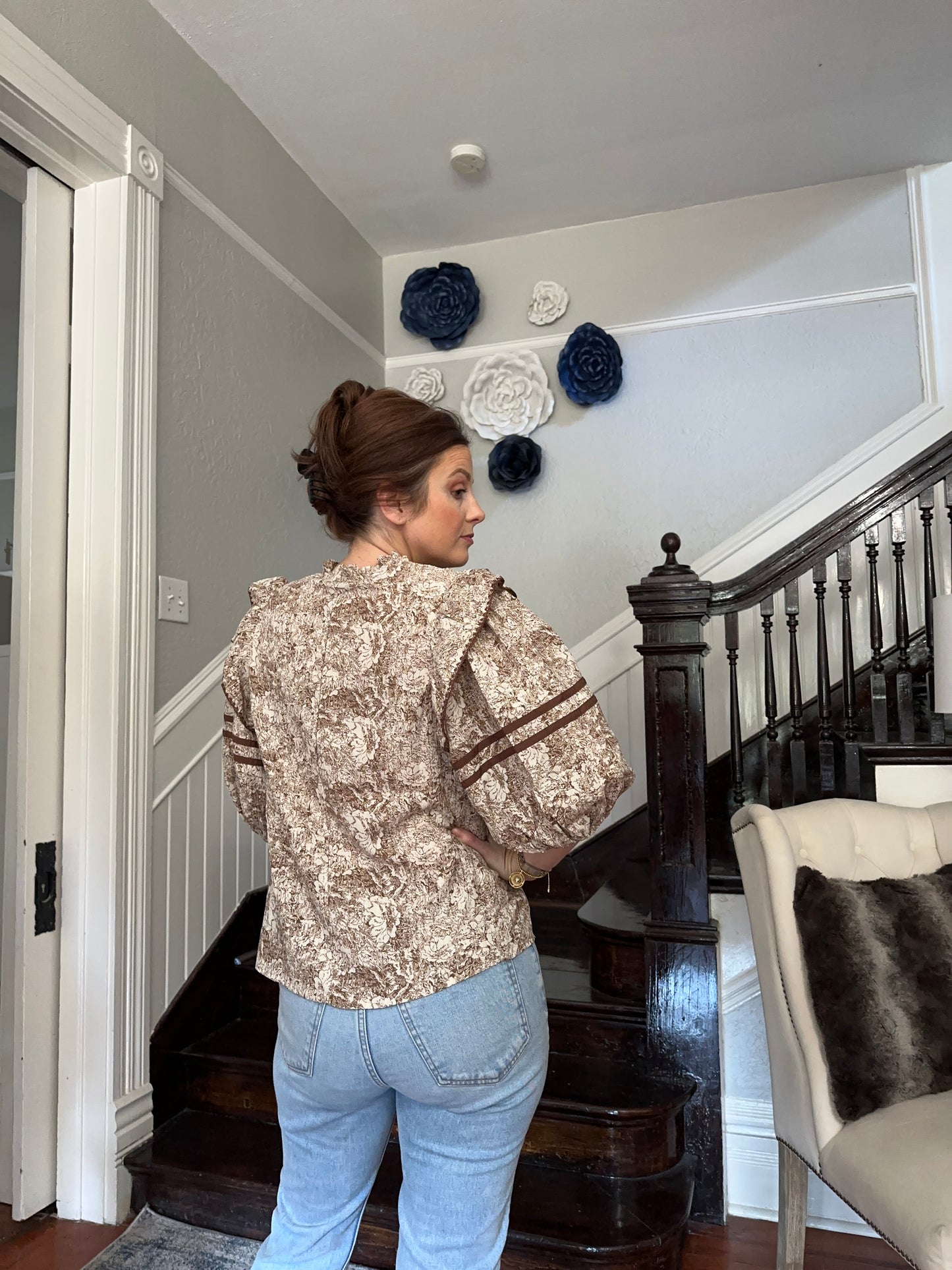 Brown 3/4 Sleeve Floral top