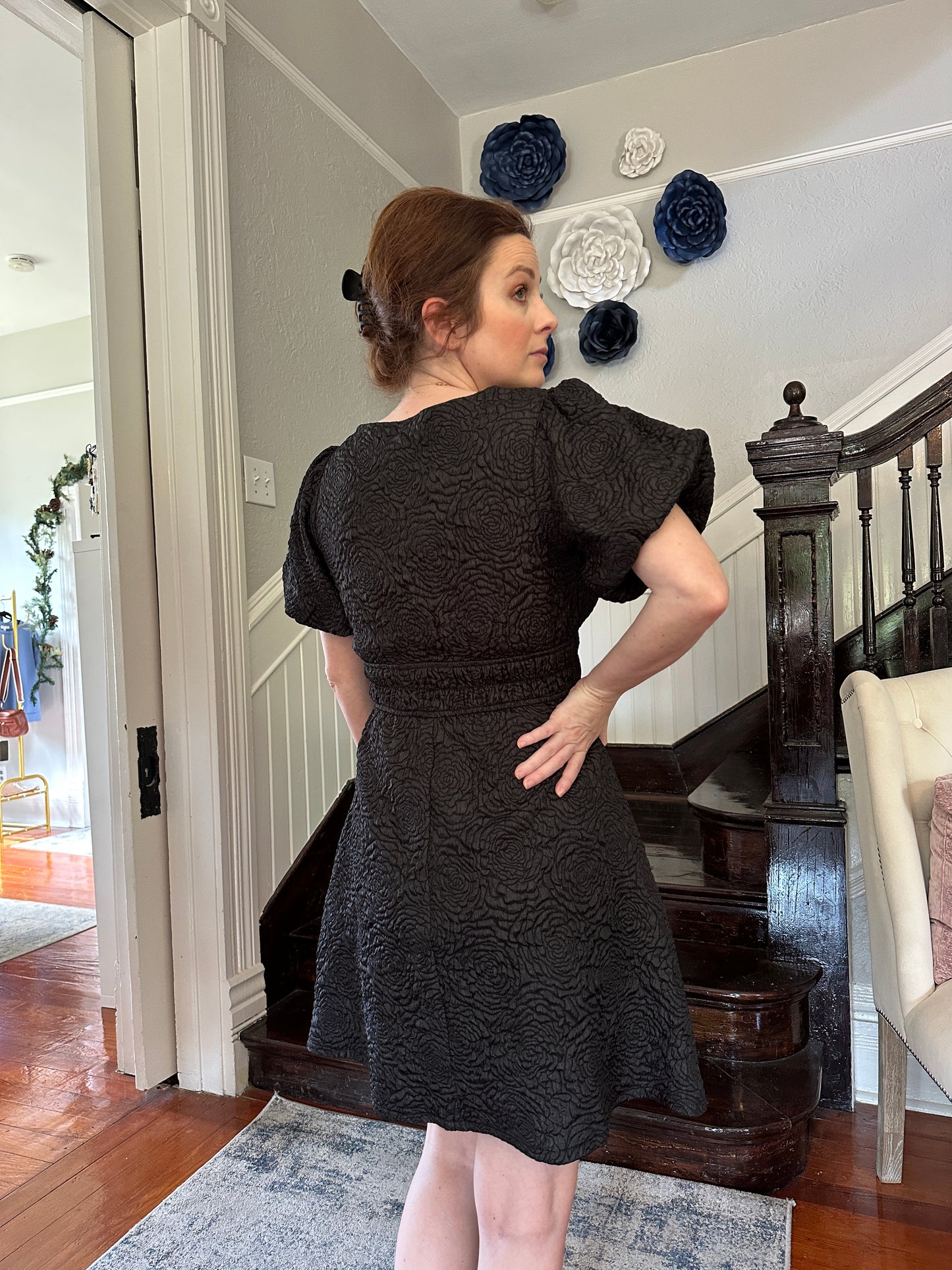 Black flower puff sleeve dress