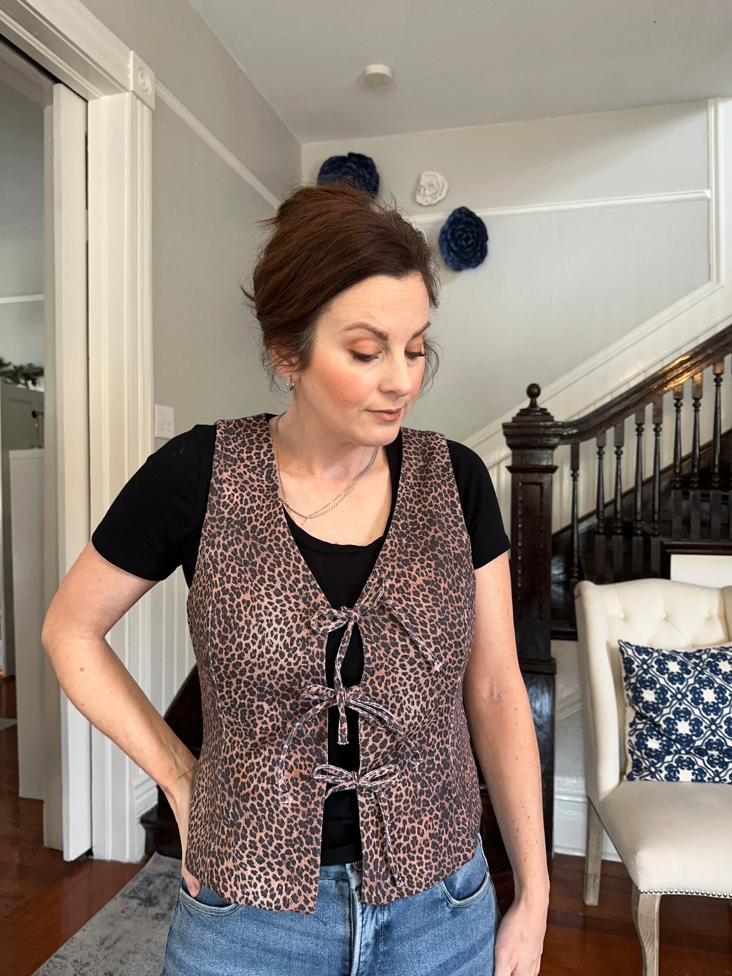 Leopard front tie vest