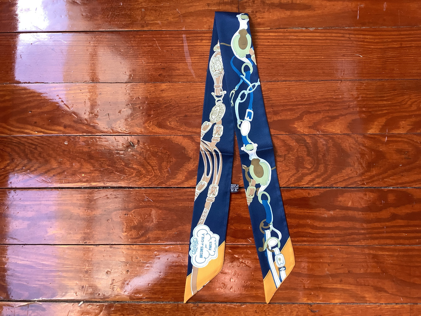 Twilly Scarf