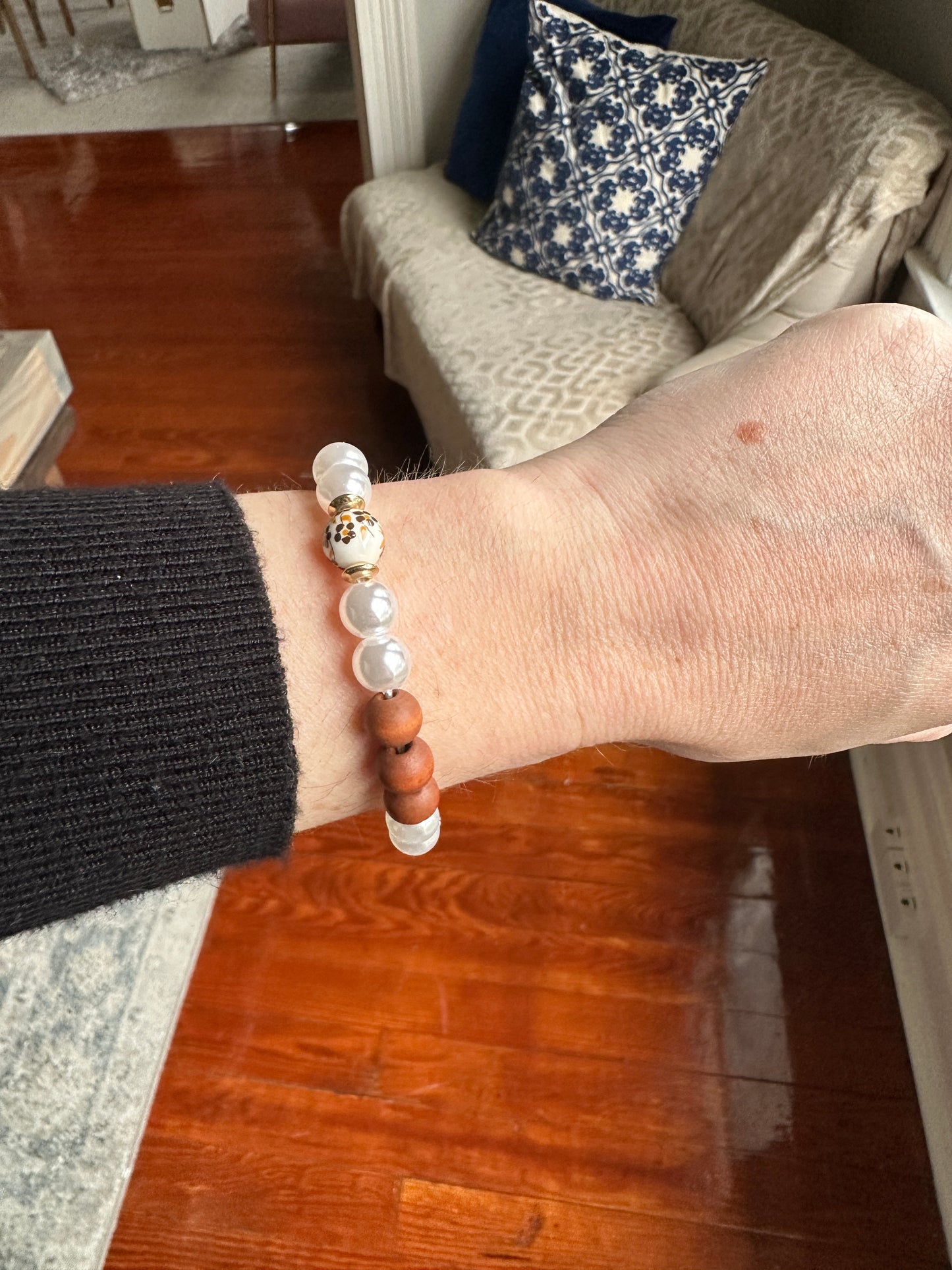 Pearl, wood and floral bead bracelet