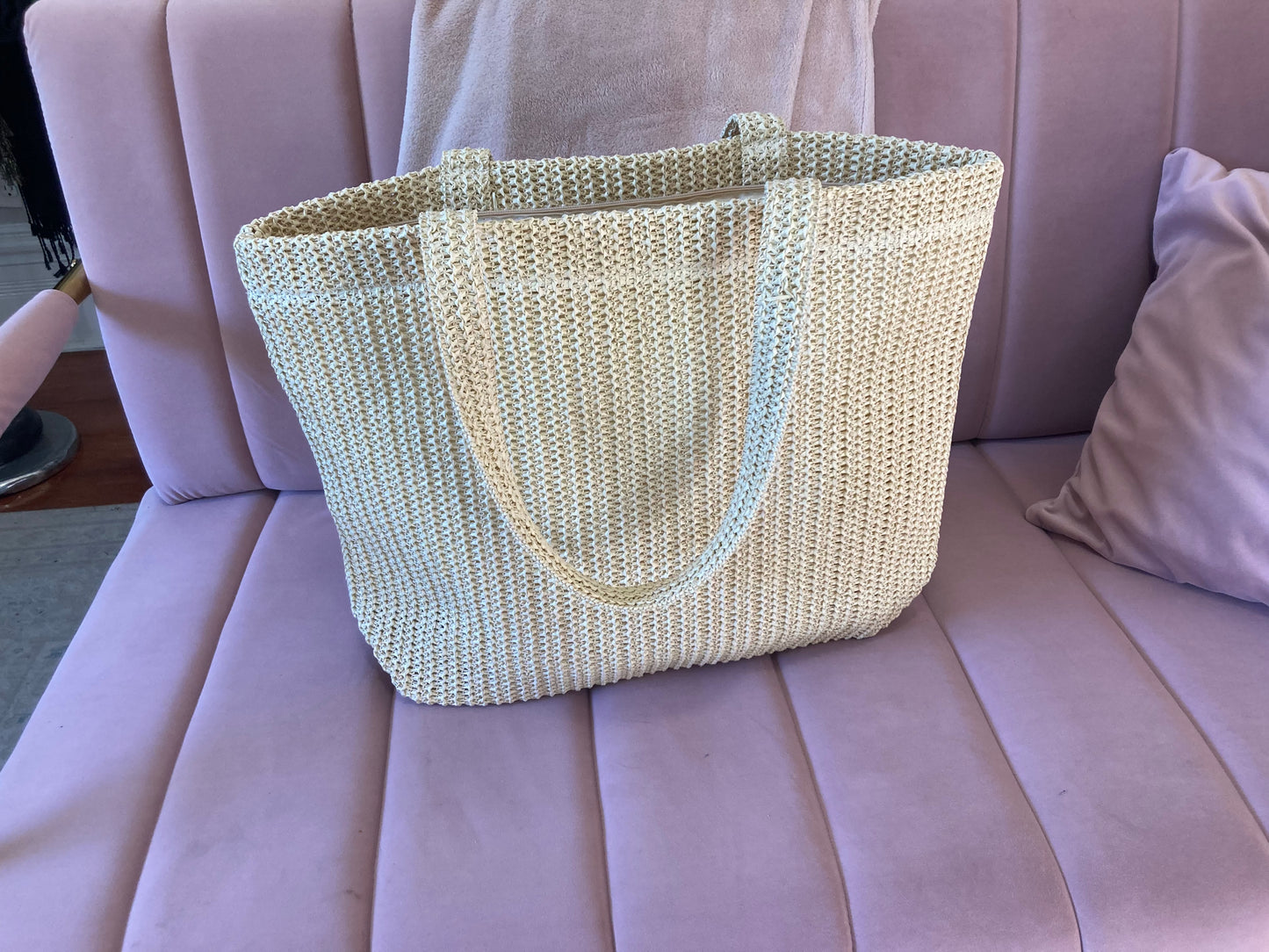 Large straw tote