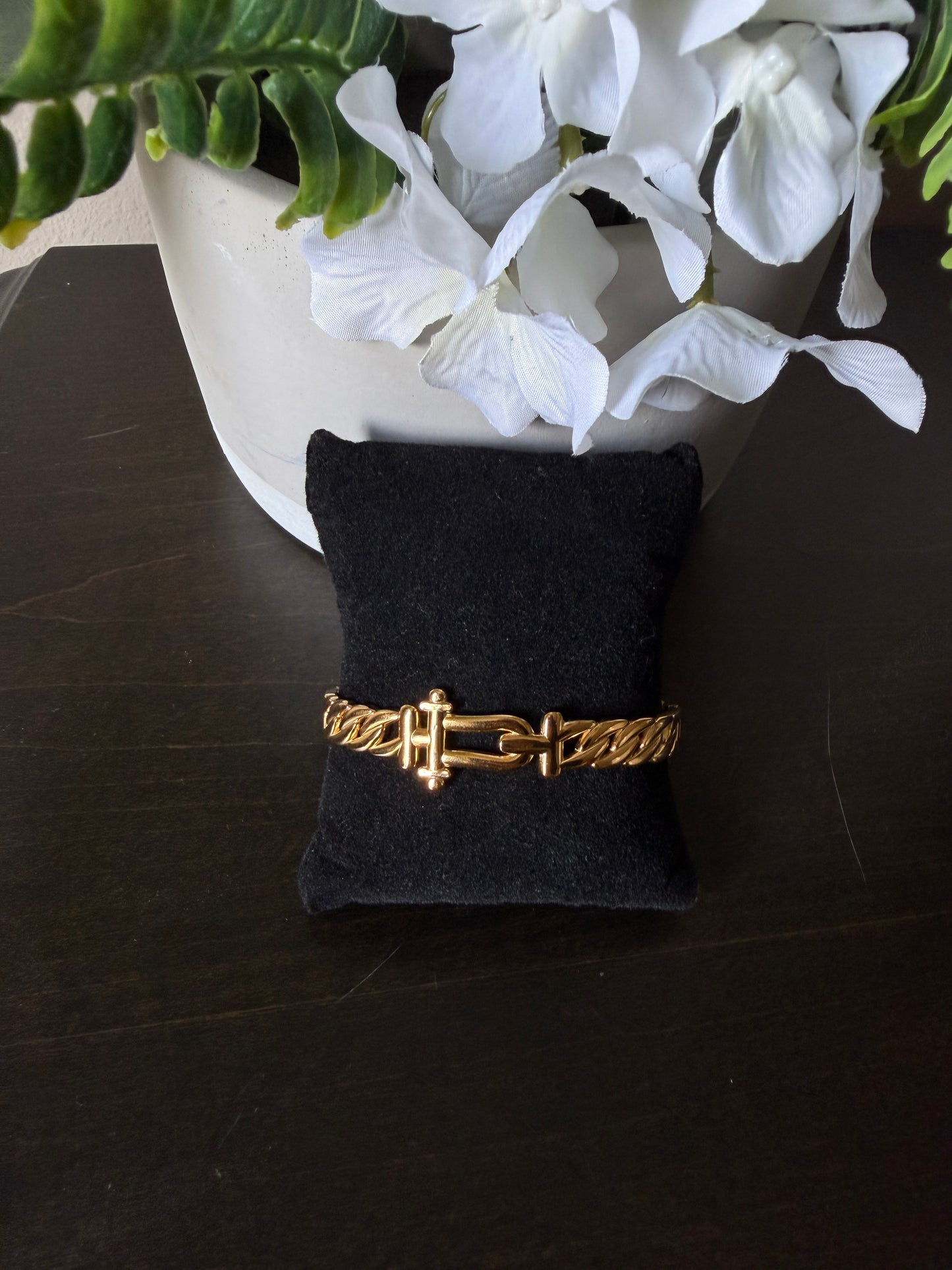 Gold buckle bangle