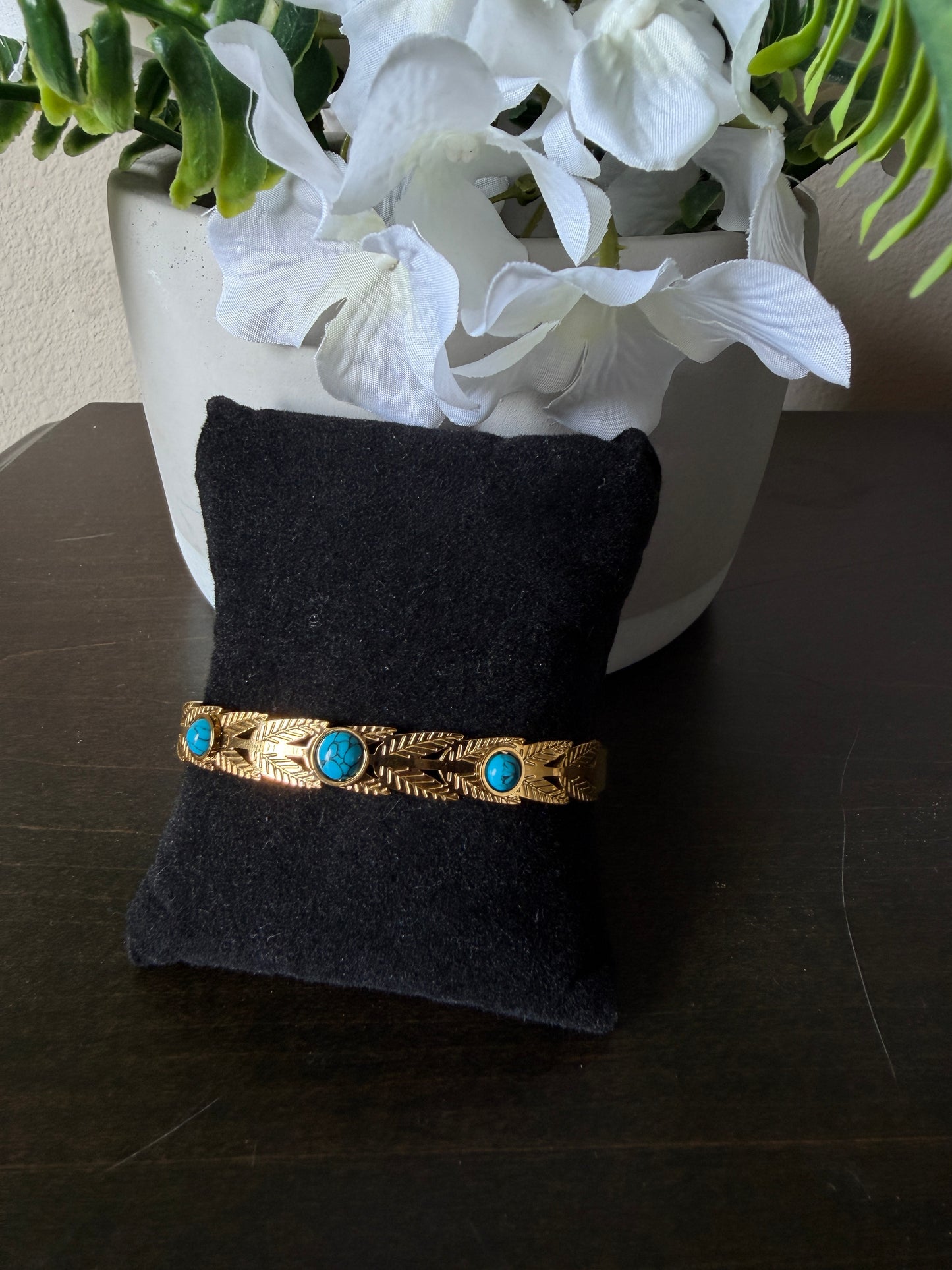 Gold turquoise bangle