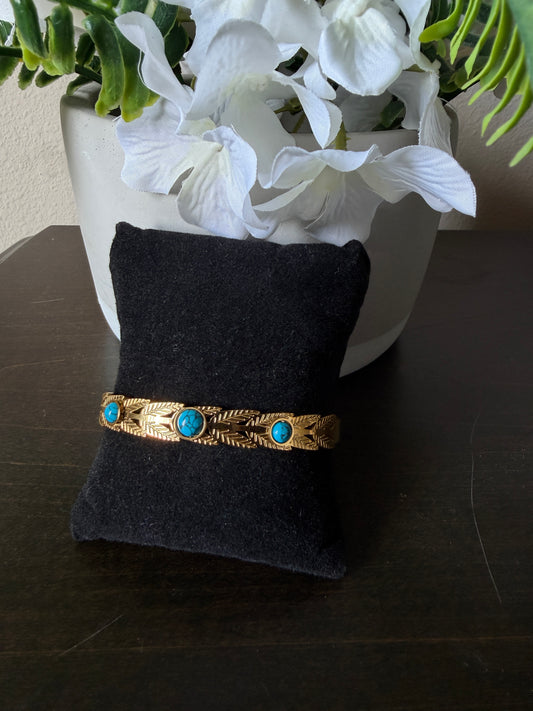 Gold turquoise bangle