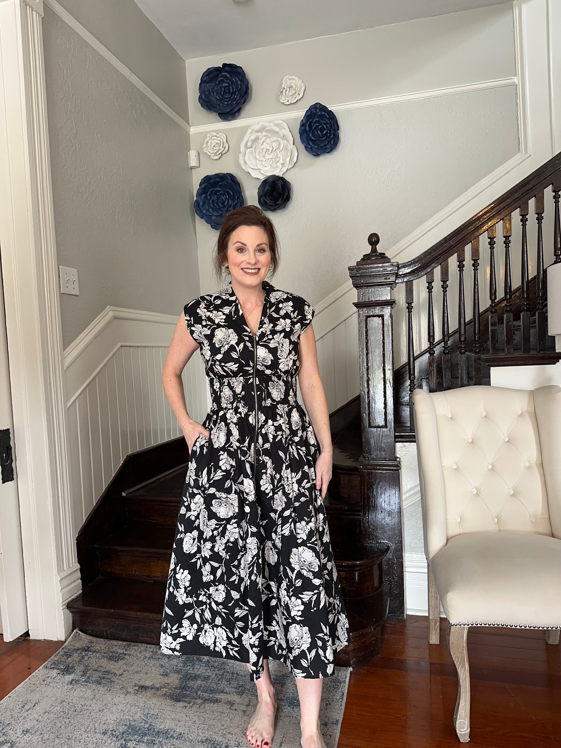 Black White Floral Midi Zip Dress by June